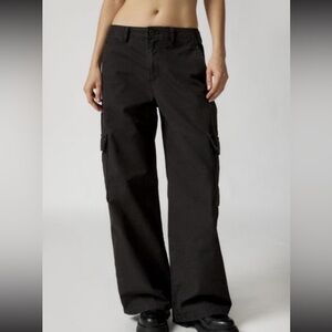 Levi's Black Cargo Pants Size 26 Regular Length